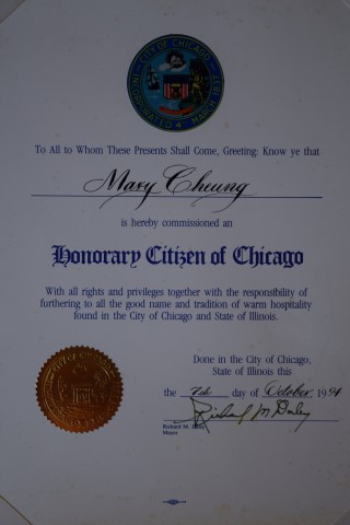 Honorary Citizen of Chicago<br />
芝加哥荣誉市民
